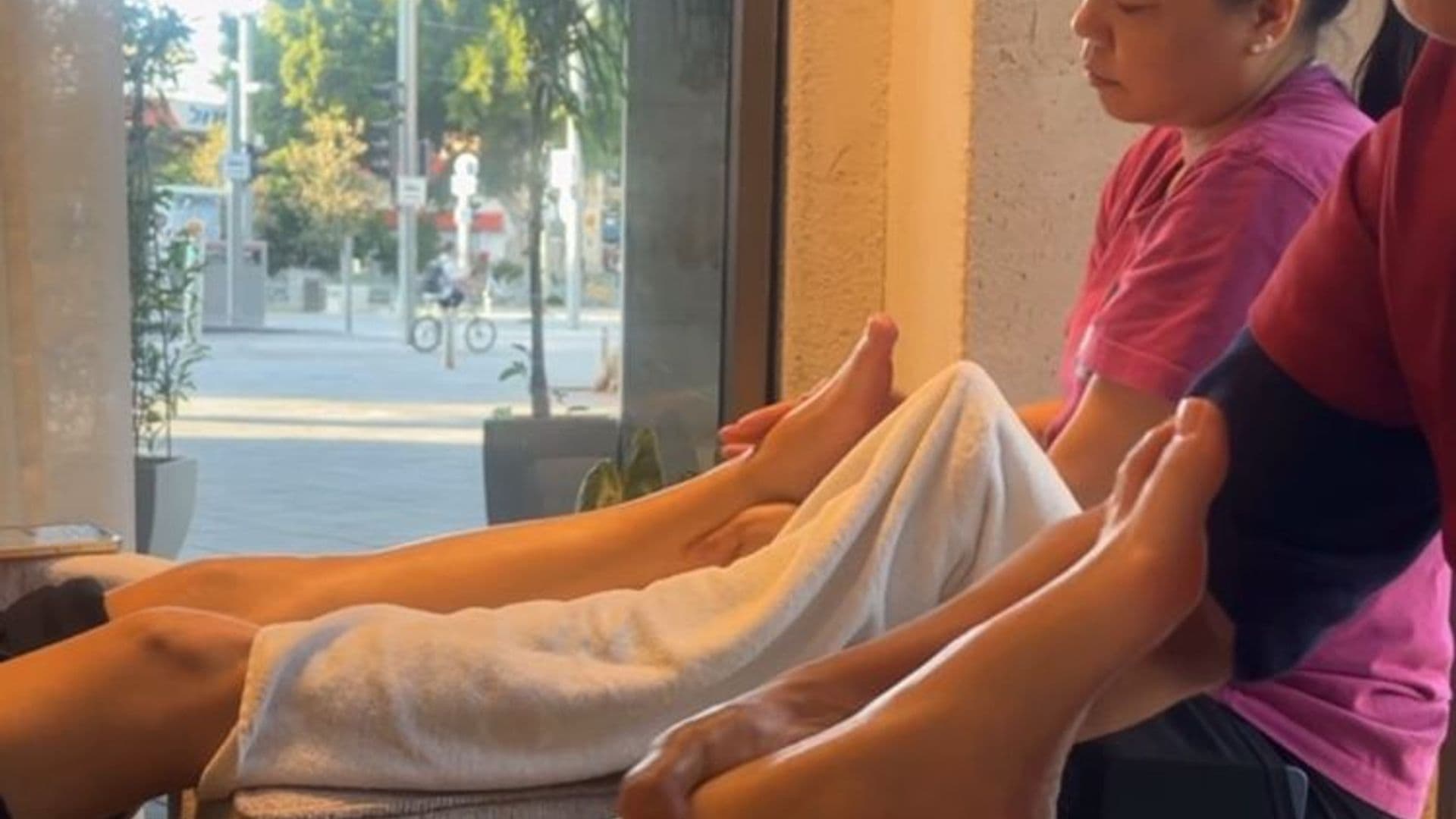 foot massage
